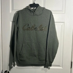Cabela’s men’s medium hoodie. Green